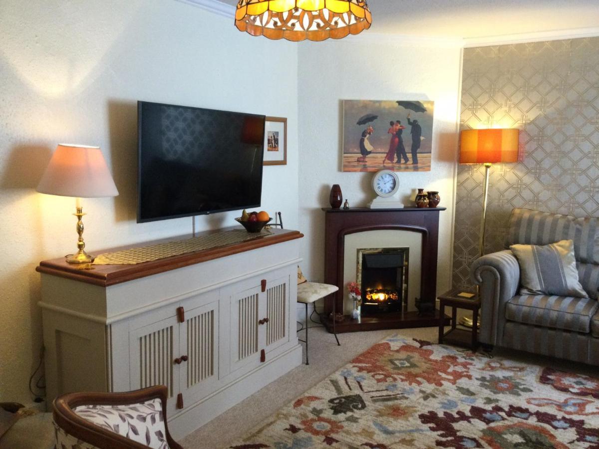 Staplehurst Cottage โฟล์กสตัน ภายนอก รูปภาพ